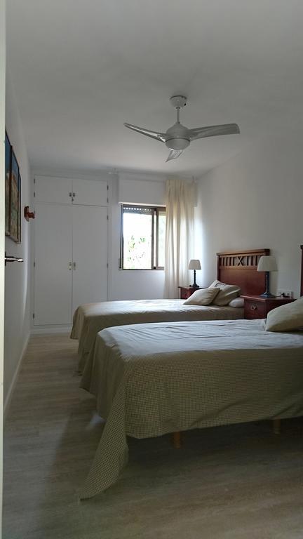 Apartamento Bahia Blanca Apartment Marbella Bagian luar foto